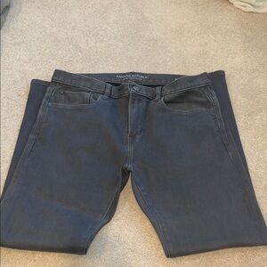 Banana Republic Men's Dark Gray Slim Denim Jeans 33x30 The Traveler